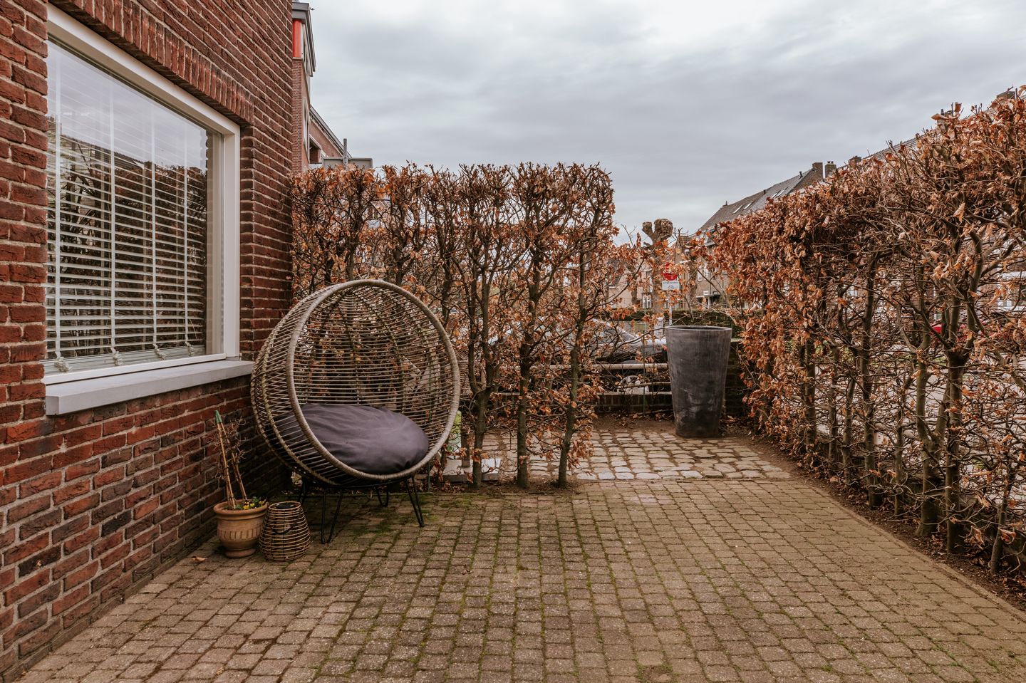 Charming Corner Home with West-Facing Garden in Popular Roerzicht — 34