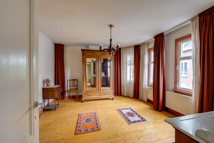 Photo 3 of Raadhuisstraat 23