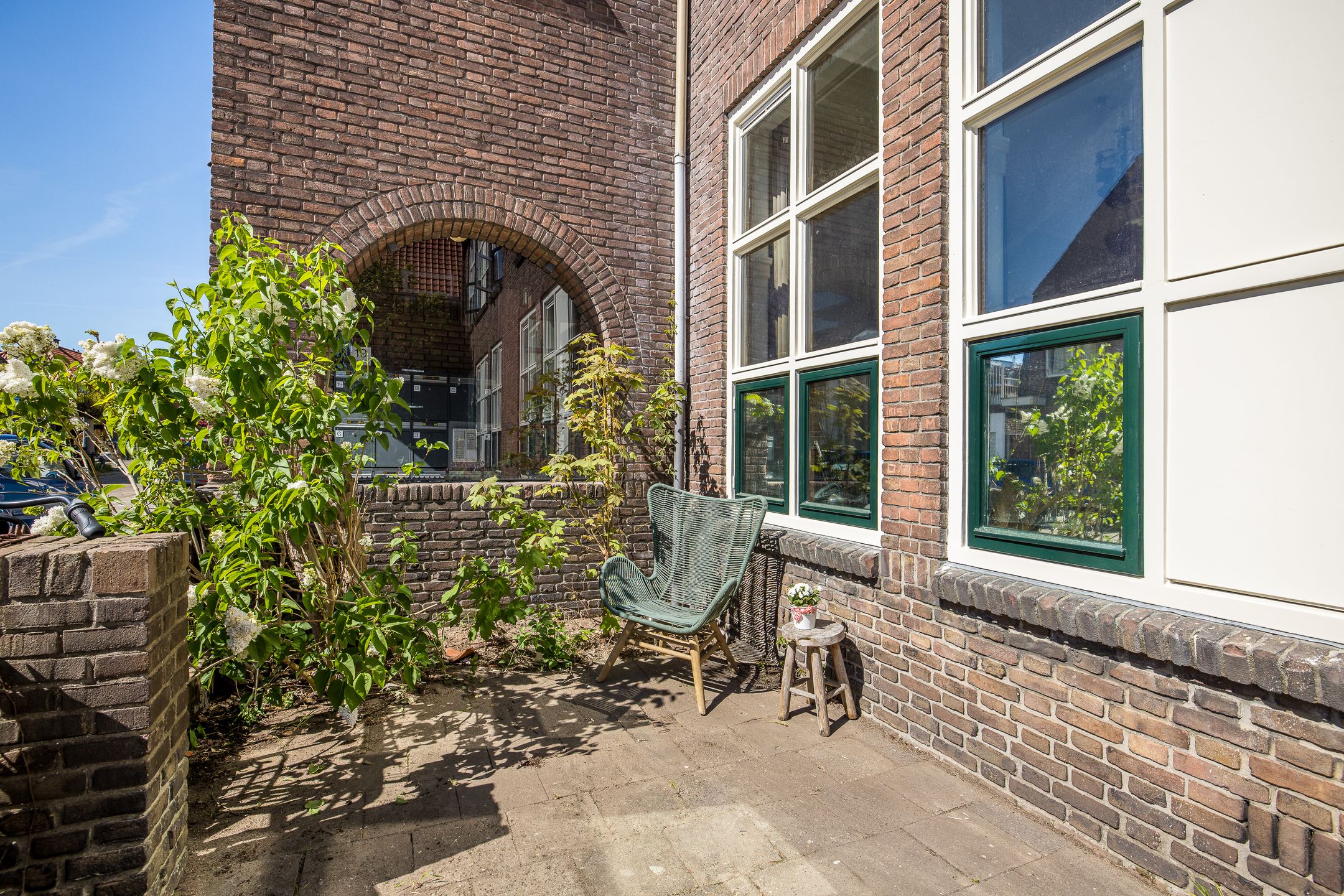 Photo 12 of De Savornin Lohmanstraat 19-B