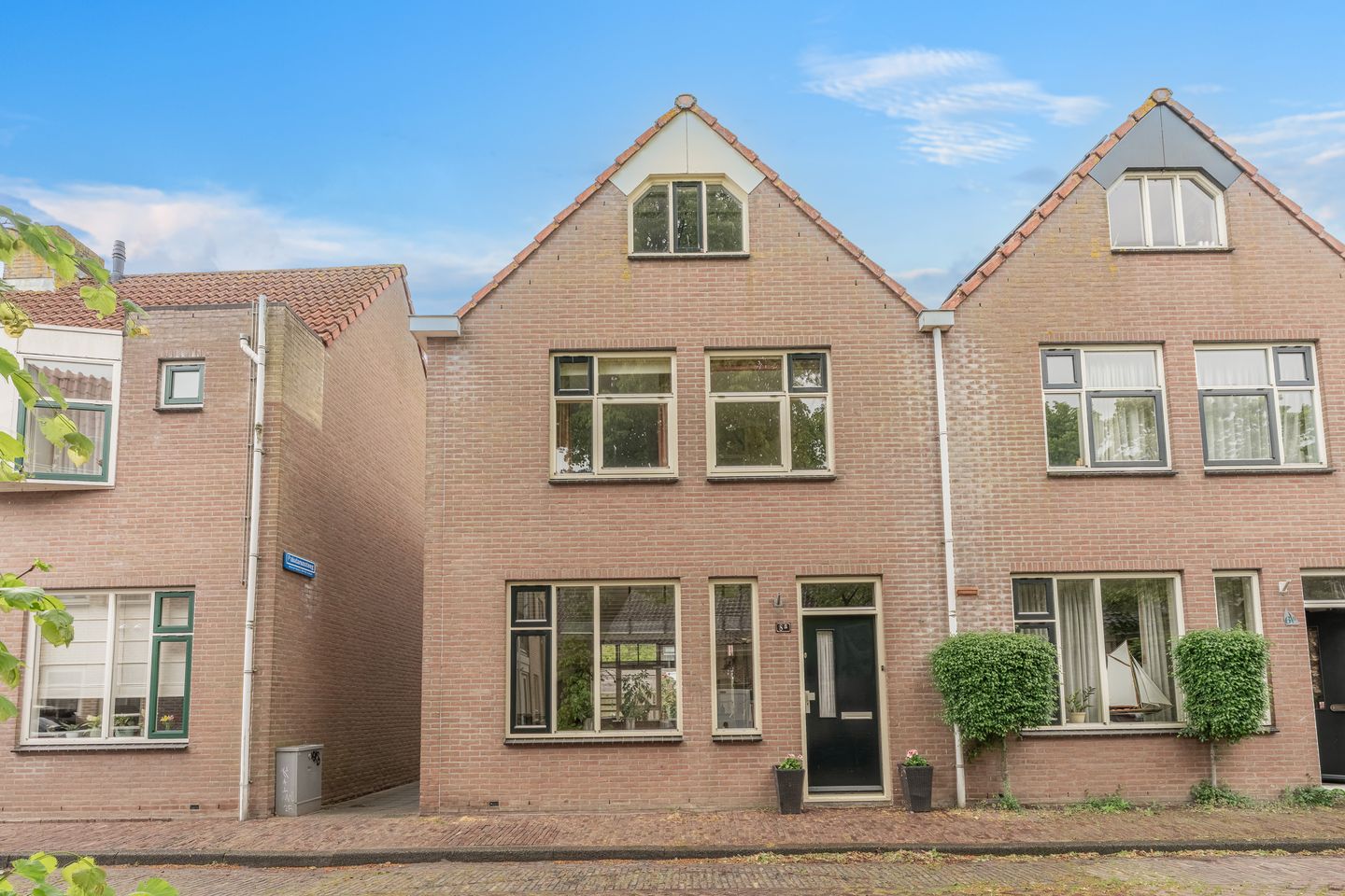 Foto 1 van Breedstraat 8-A