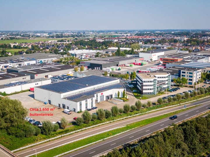 Hub van Doorneweg nabij 14A, Sassenheim