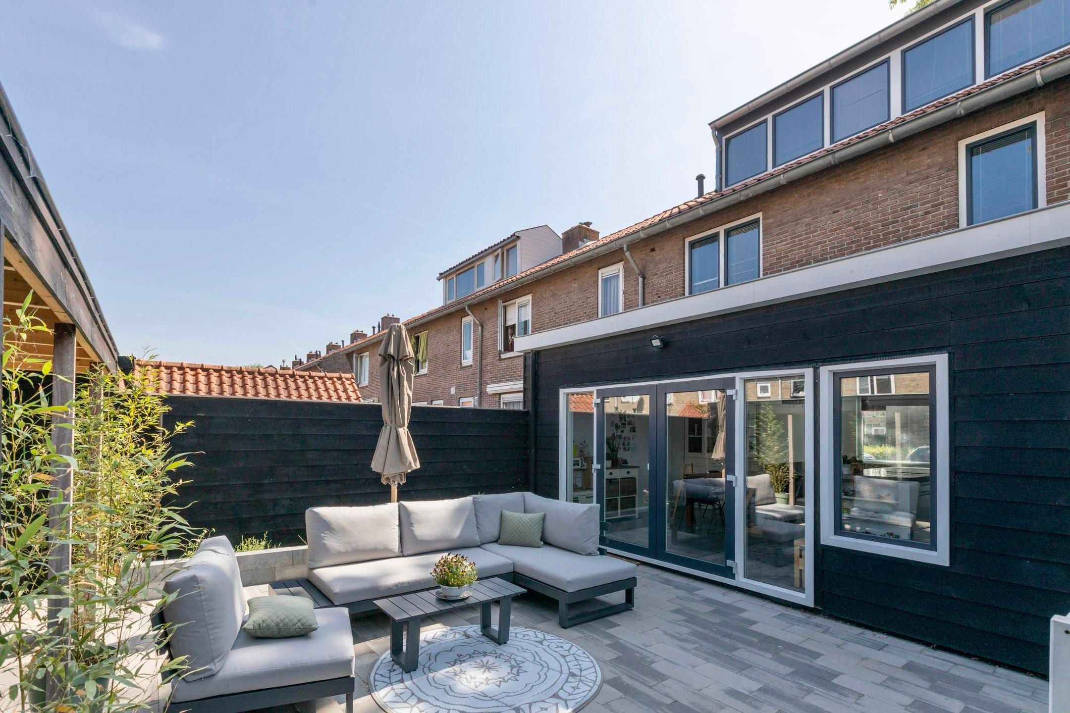 Photo 21 of Tets van Goudriaanstraat 29
