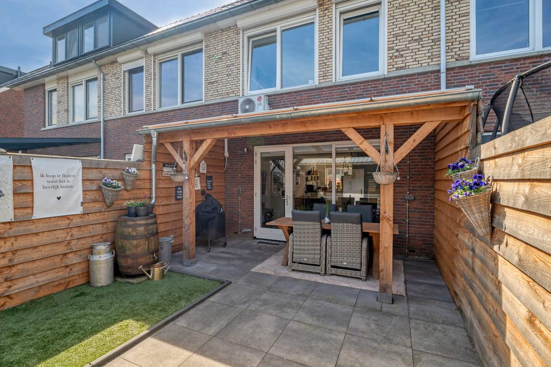 Foto 67 van de Hagen 104
