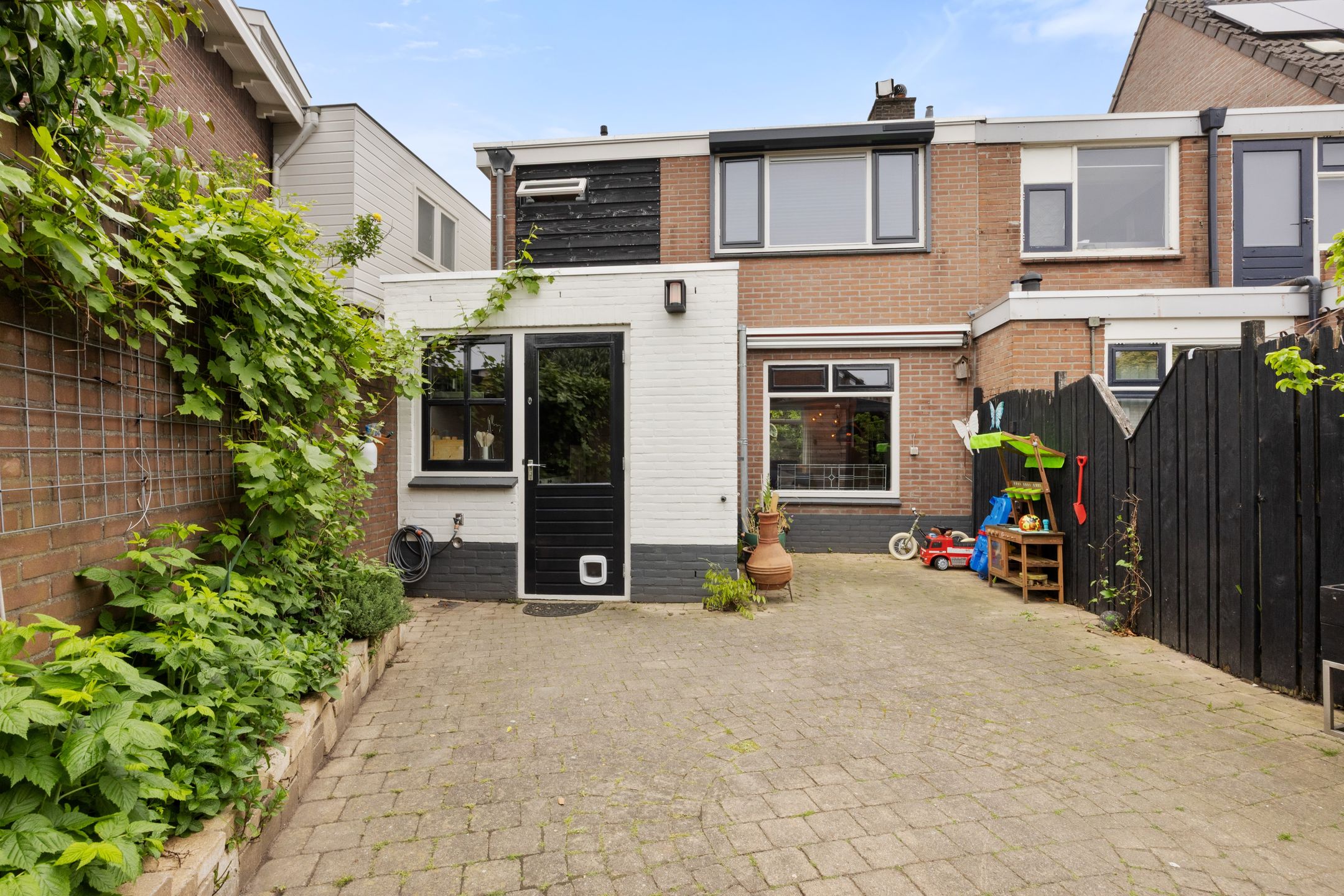 Foto 30 van Prins Bernhardlaan 189