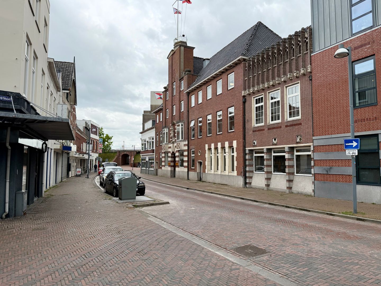 View photo 4 of Landstraat 1