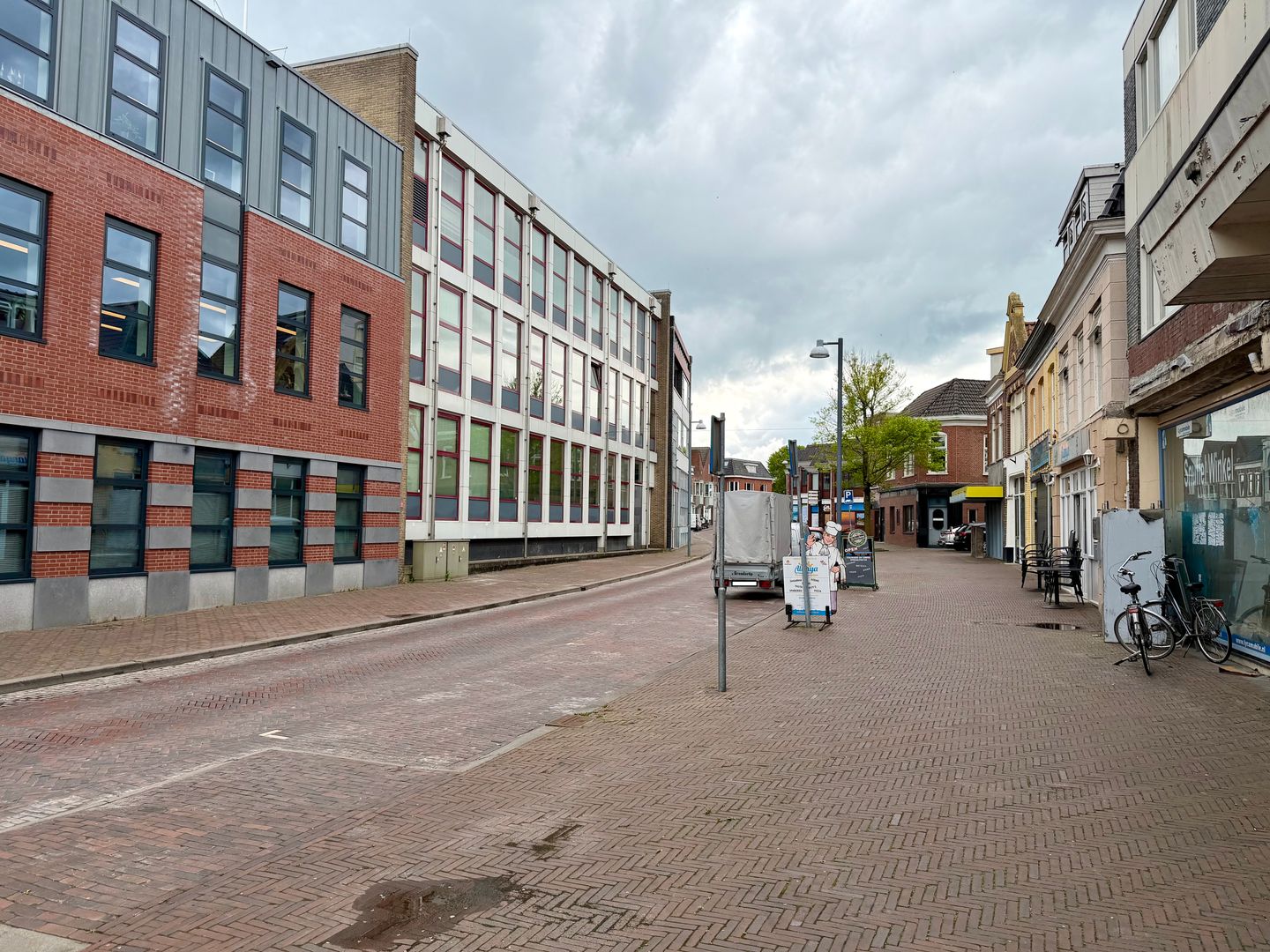 View photo 5 of Landstraat 1