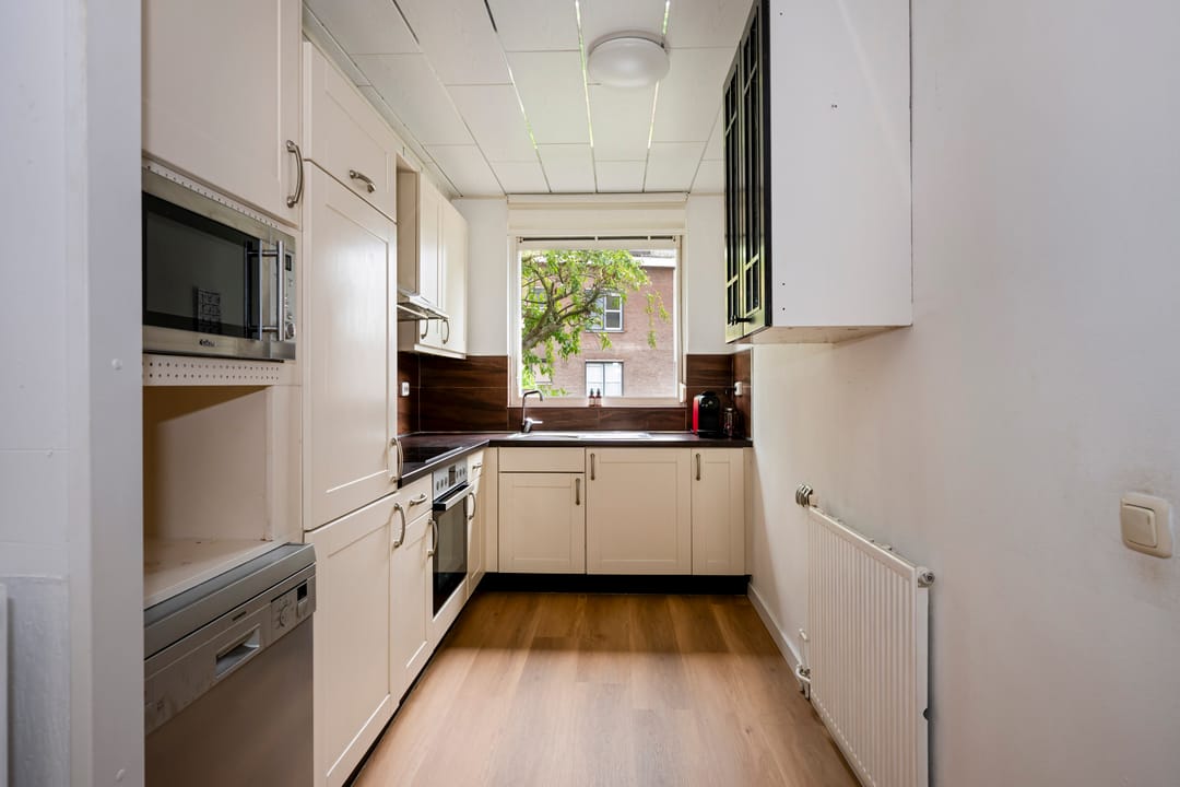 Photo 8 of Koning Zwentiboldstraat 3