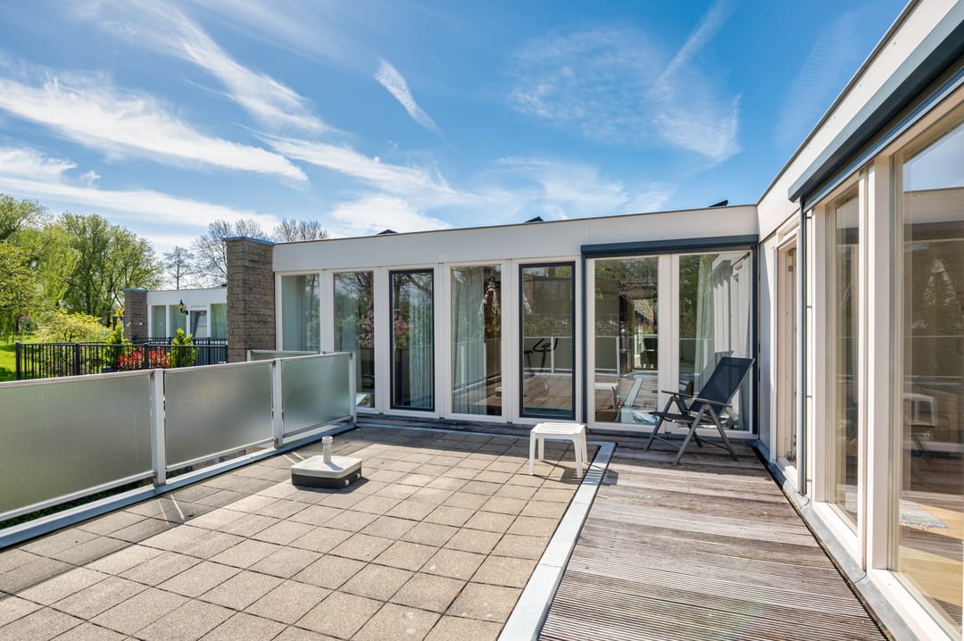 Photo 77 of Van der Werffstraat 15