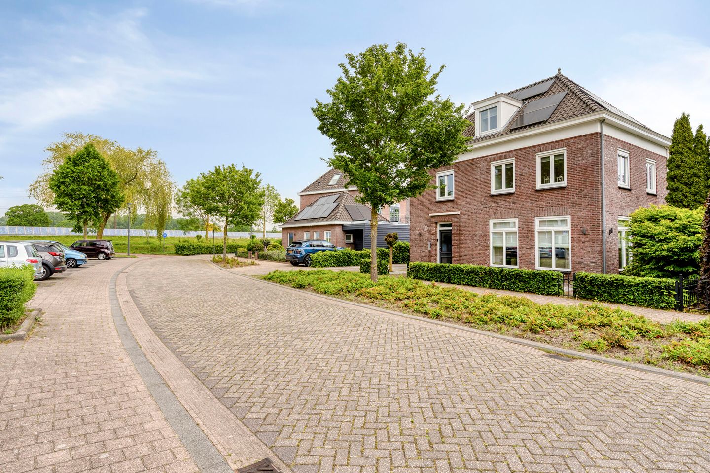 Foto 5 van Alartserf 4