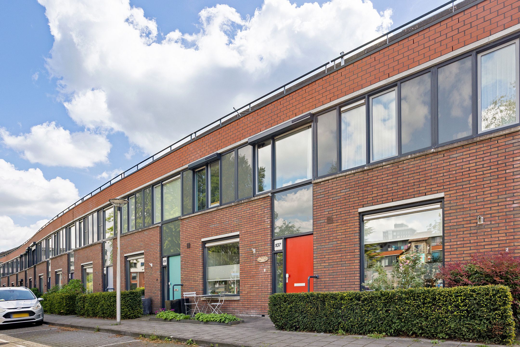 Perikplein 107 