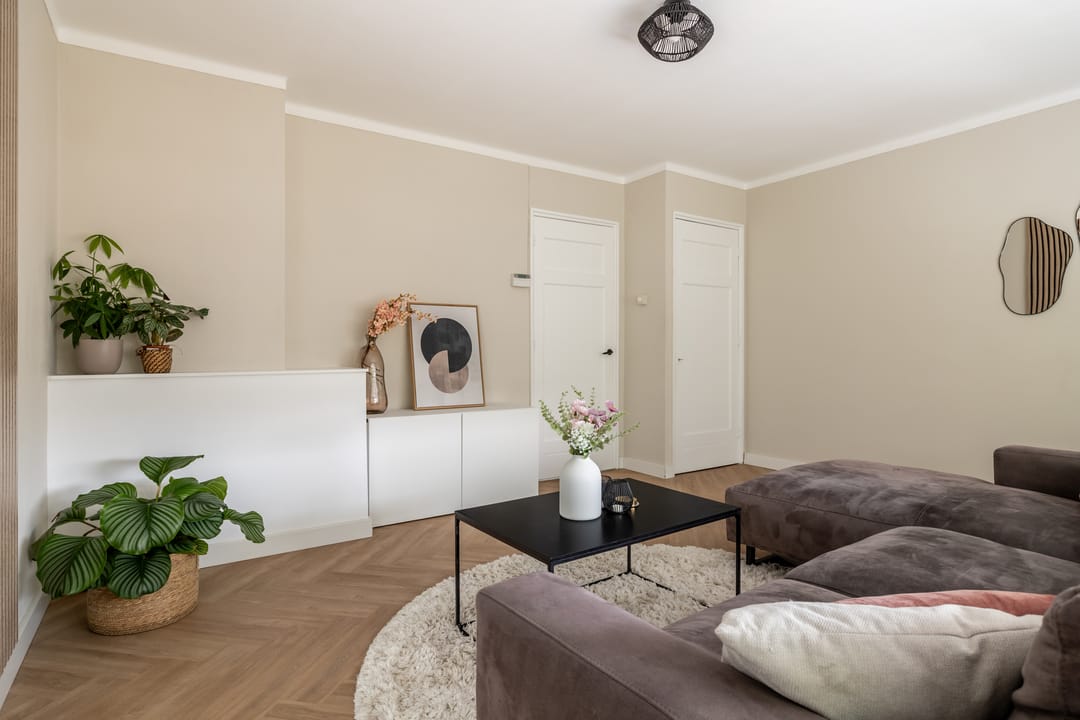 Ready-to-move 4-room apartment with ensuite dining room and balcony in Princenhage — 17