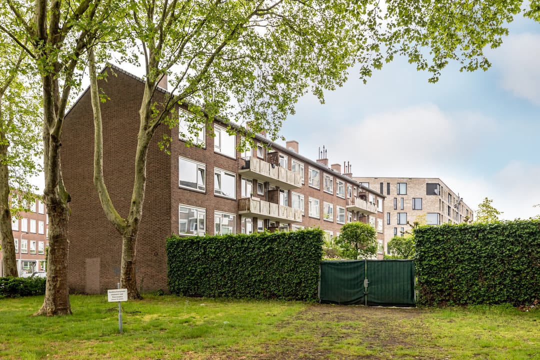 Ready-to-move 4-room apartment with ensuite dining room and balcony in Princenhage — 37