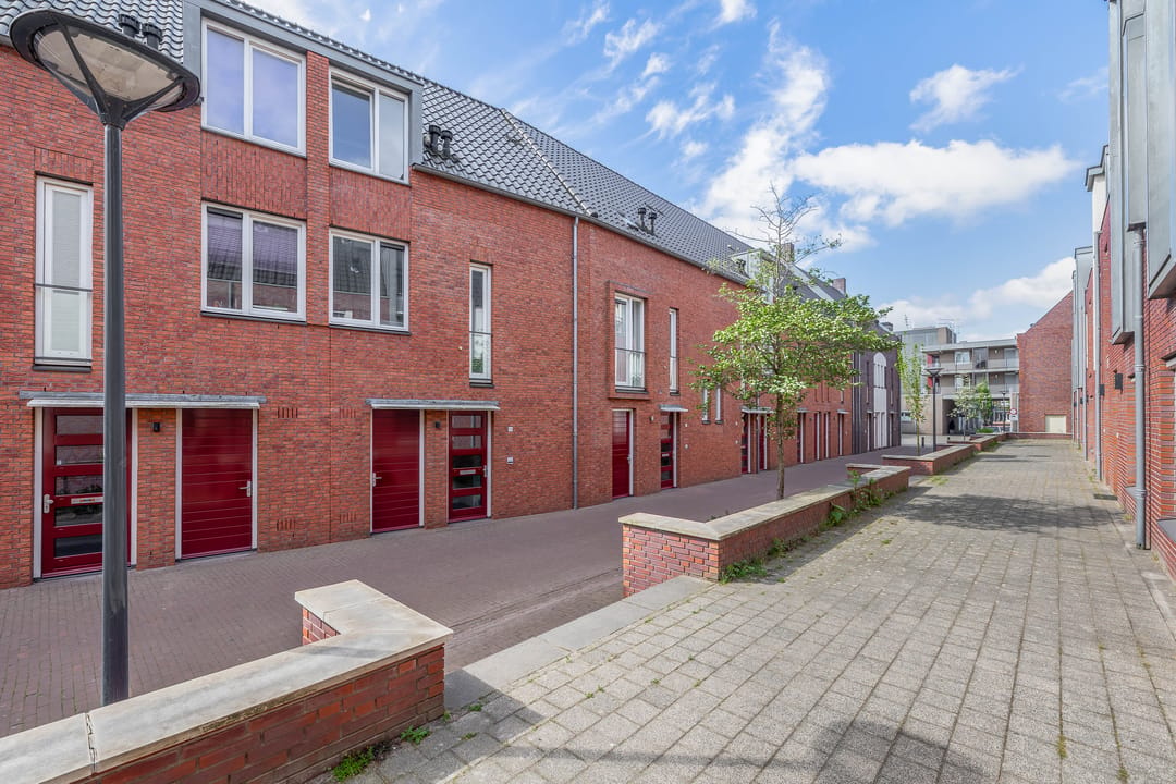 Photo 1 of De Jonghstraat 13