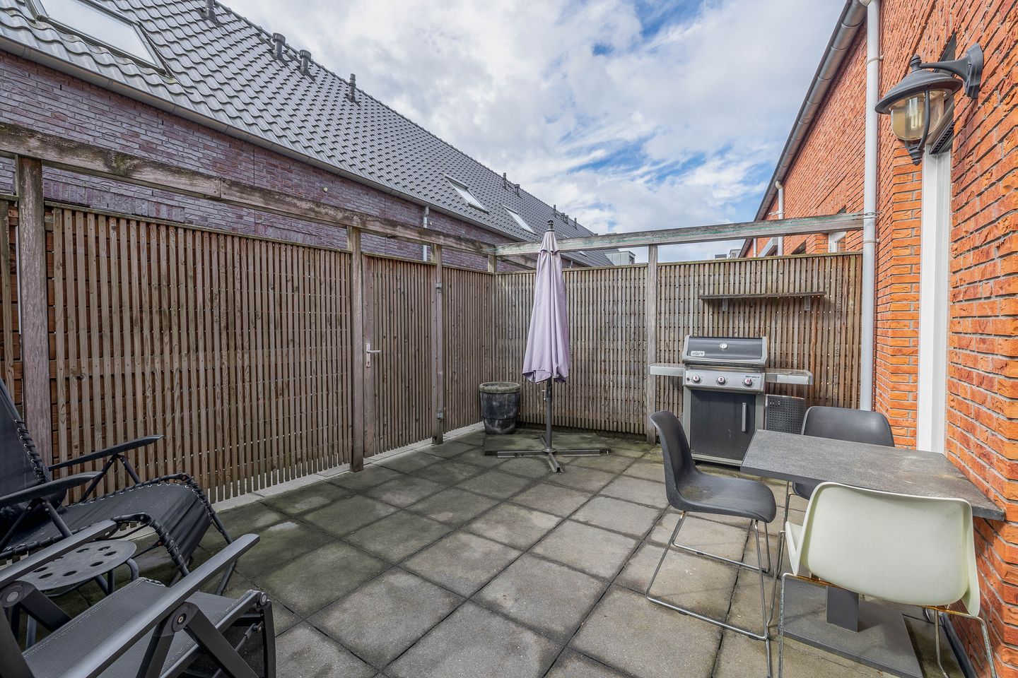Photo 10 of De Jonghstraat 13