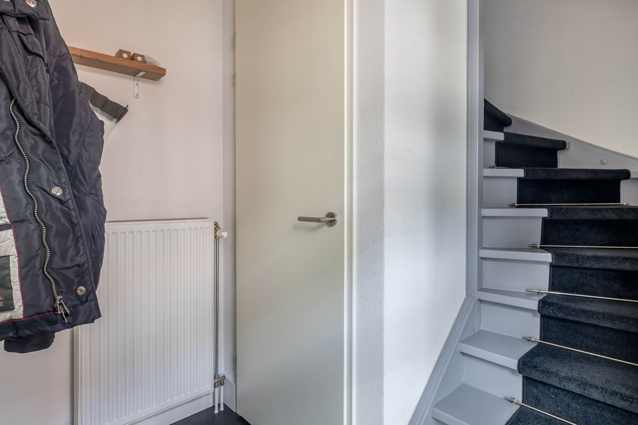 Photo 21 of De Jonghstraat 13