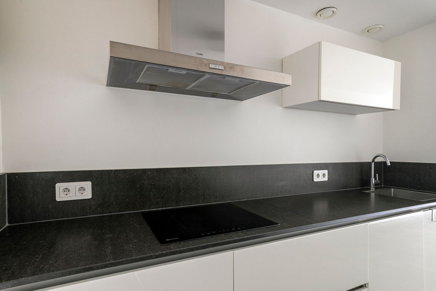 Photo 19 of Schout van Raesfeltstraat 27