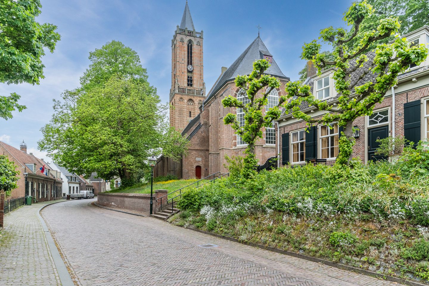 Foto 44 van Nederstraat 2