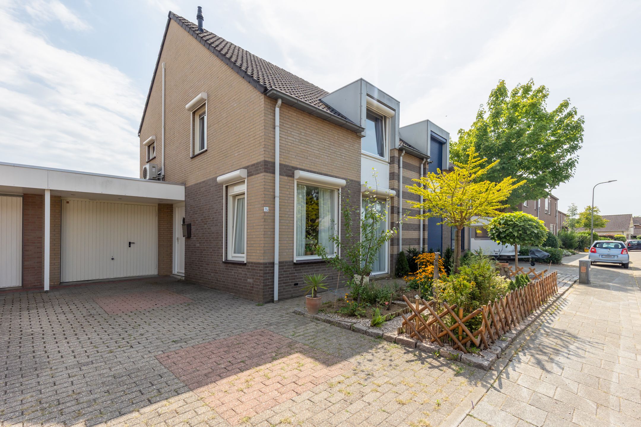 Photo 3 of Hondsbroek 74