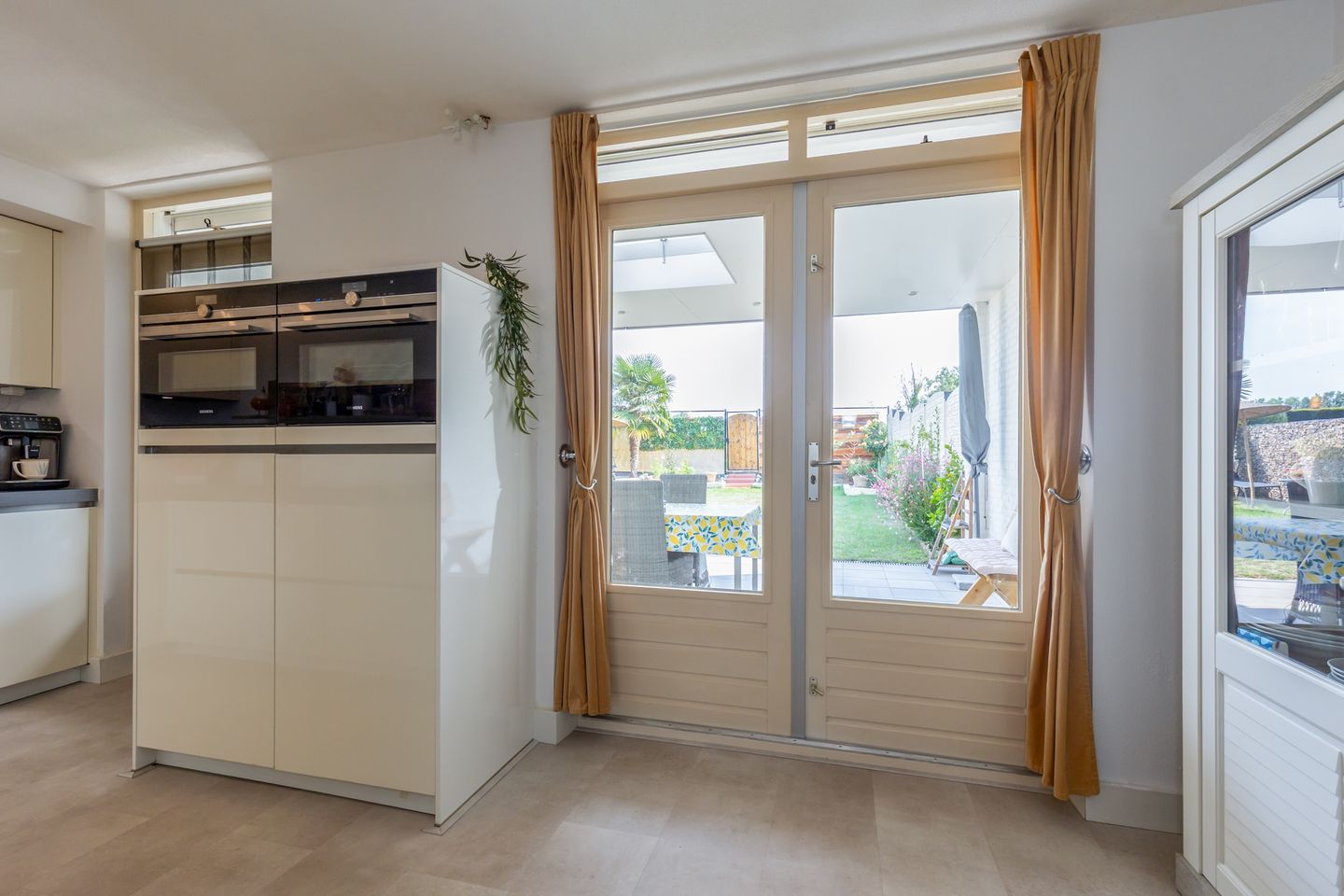 Photo 14 of Hondsbroek 74