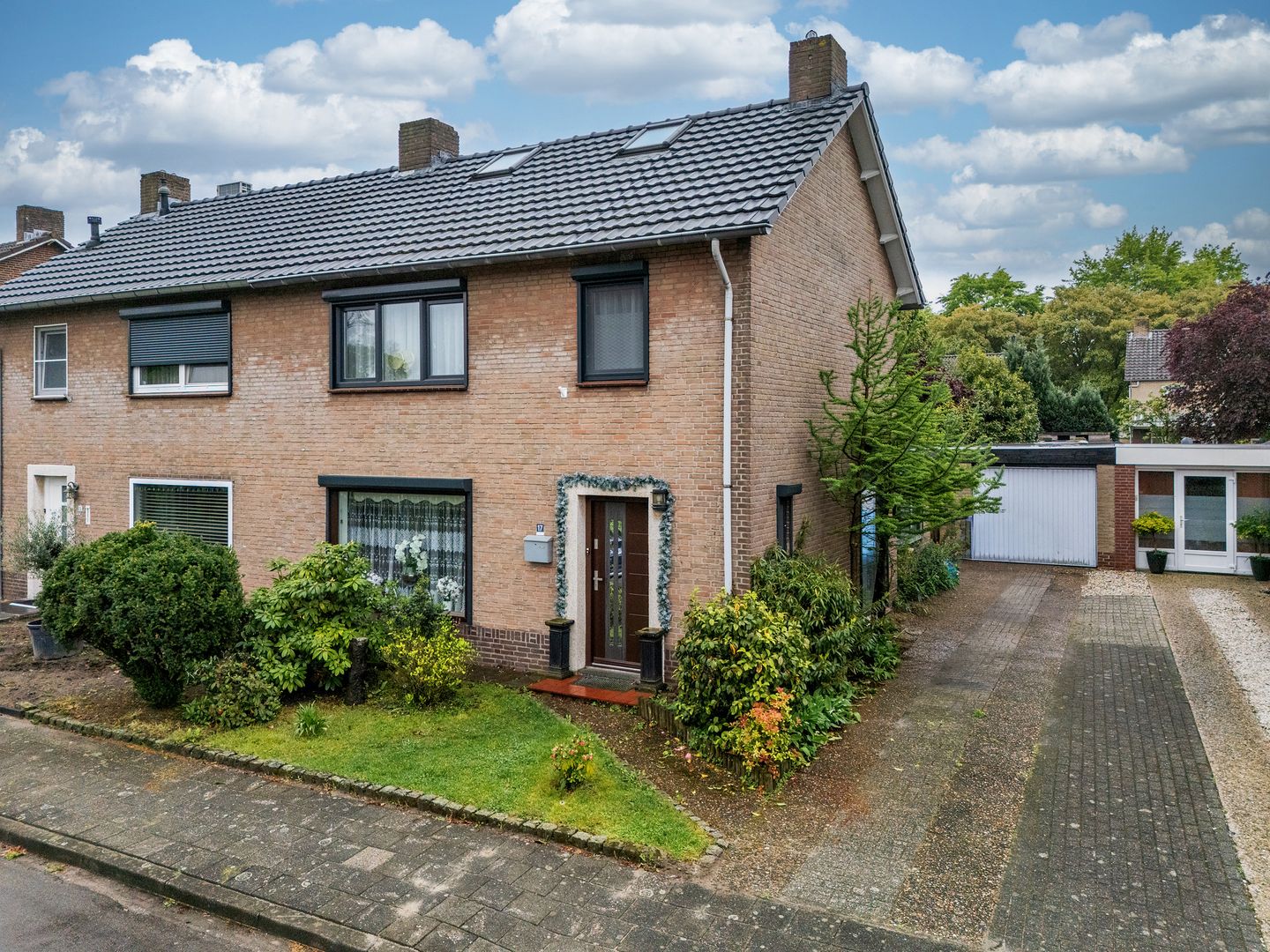 Photo 1 of Burg van Kempenstraat 17