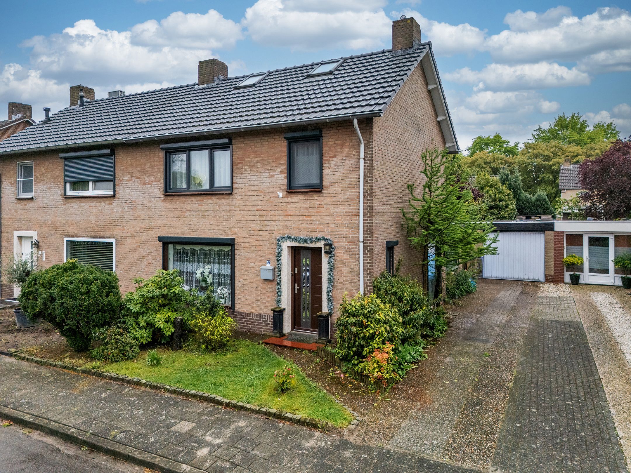 Burg van Kempenstraat 17 