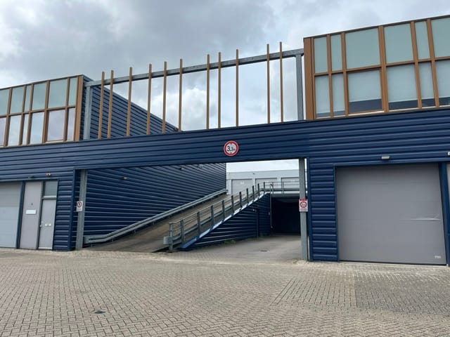 Bekijk foto 1 van Honderdland 328