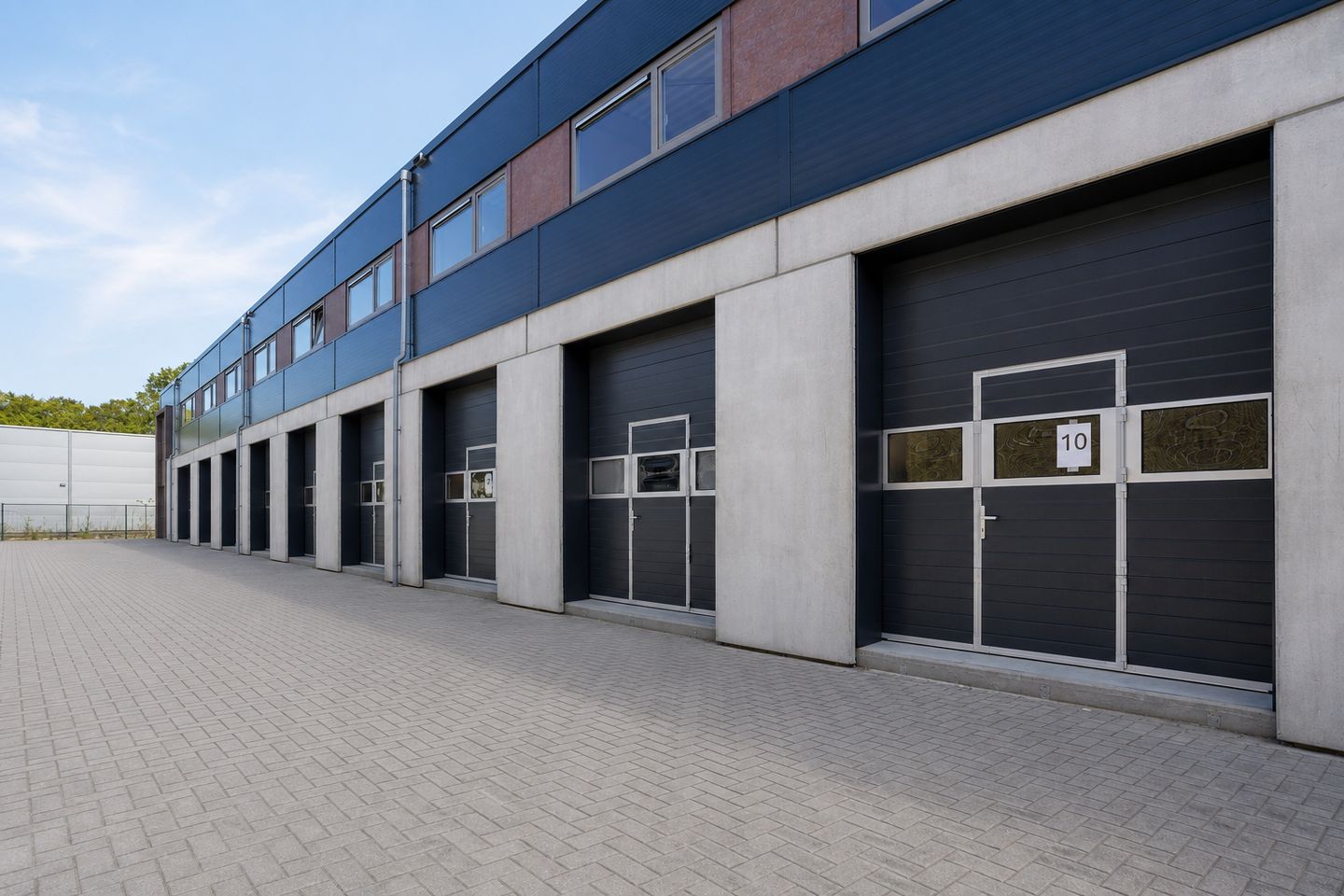 Bekijk foto 1 van Amersfoortsestraat 74-B10