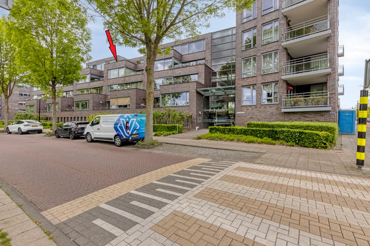 Zuidersingel 166