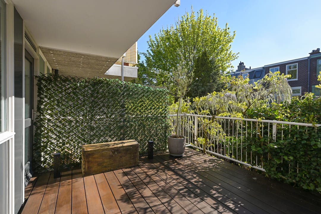 Spacious 5-Room Apartment with Private Parking and Terrace in Statenkwartier — 37