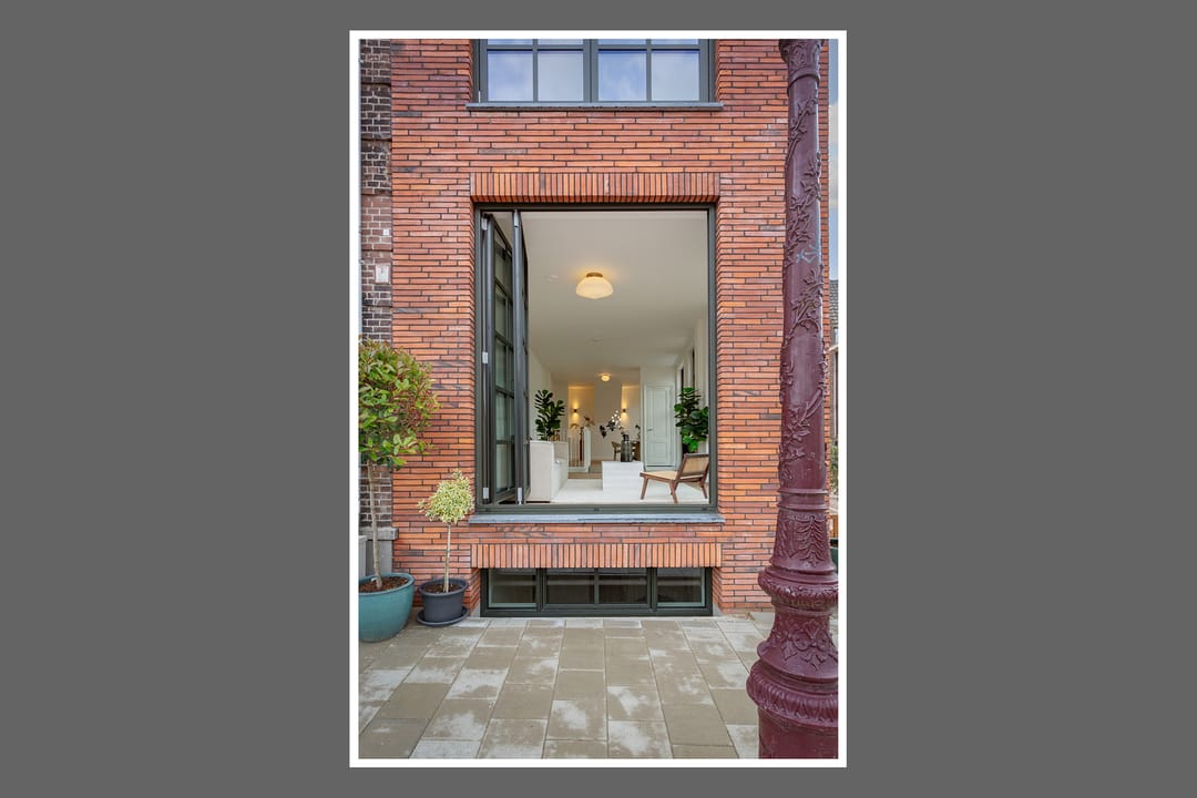 Photo 52 of Schiemanstraat 10