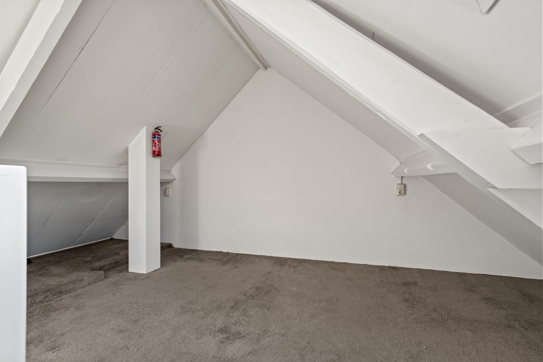 Photo 31 of Leliestraat 41