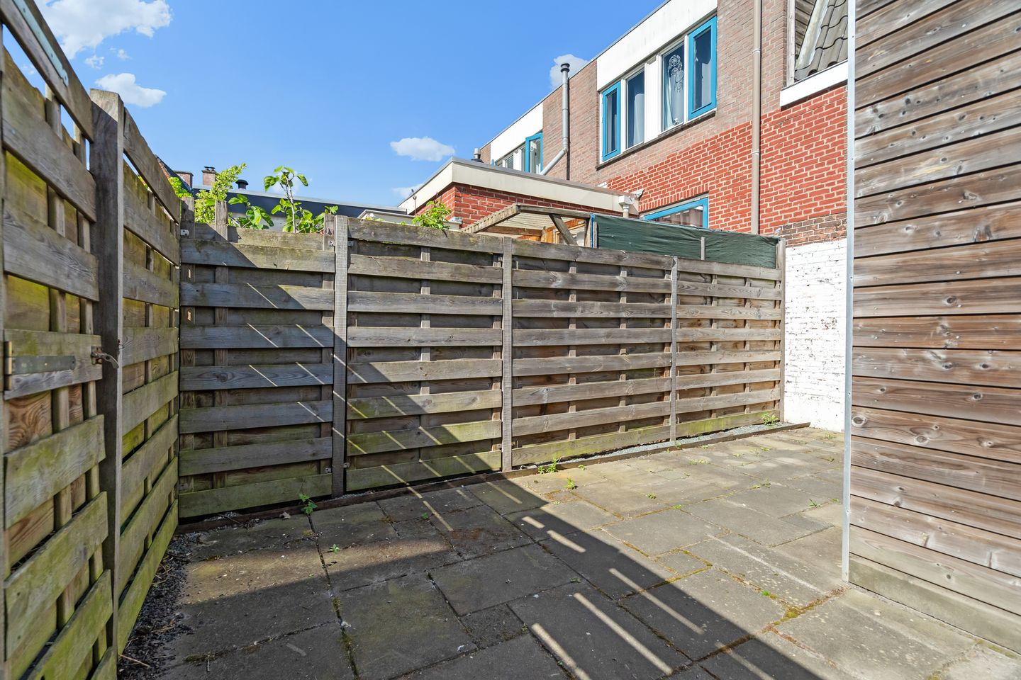 Photo 40 of Leliestraat 41