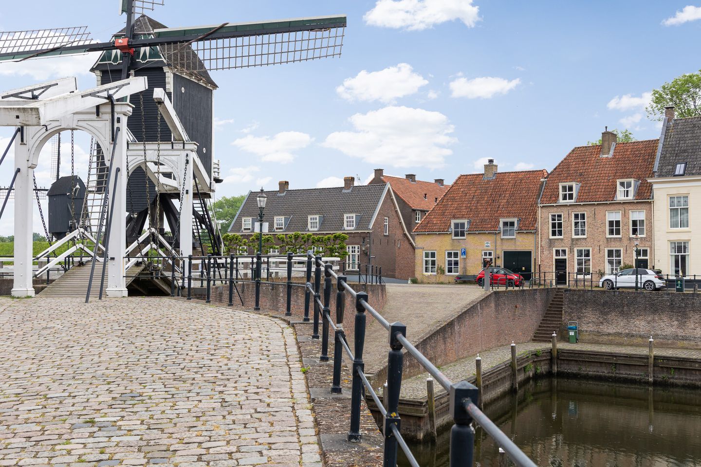 Photo 1 of Stadshaven 18