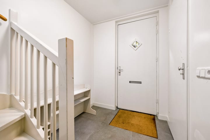 Foto 4 van Alberdingk Thijmstraat 29-B