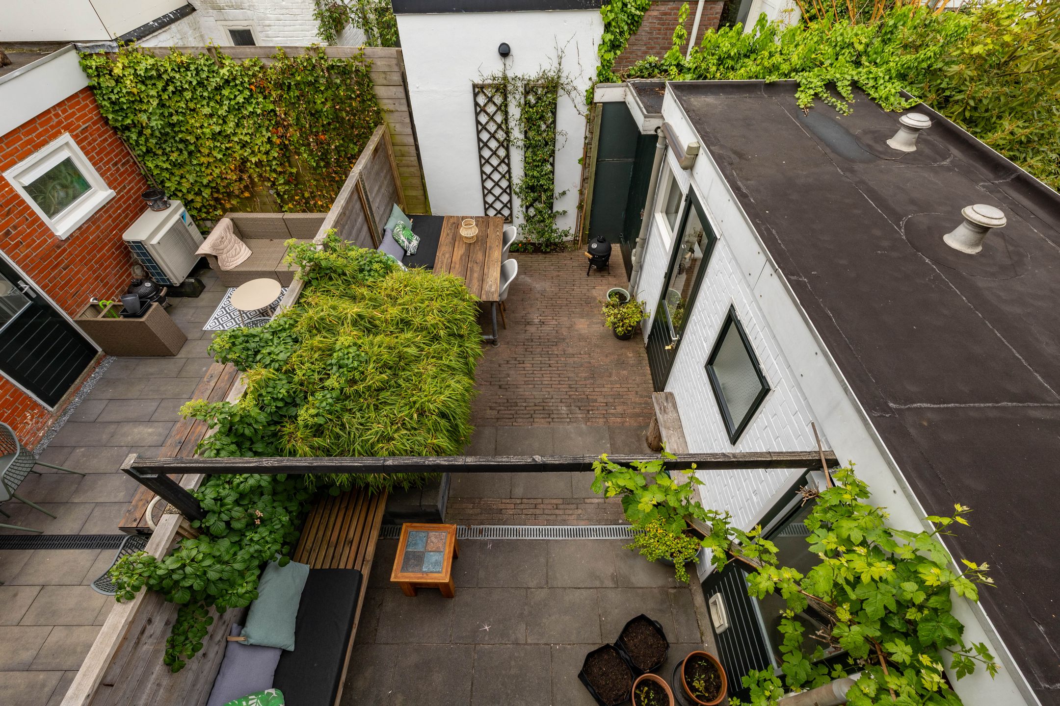 Photo 42 of Ooster Badstraat 45