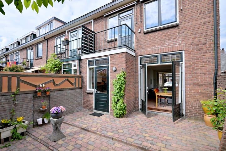 Foto 3 van Potterstraat 1