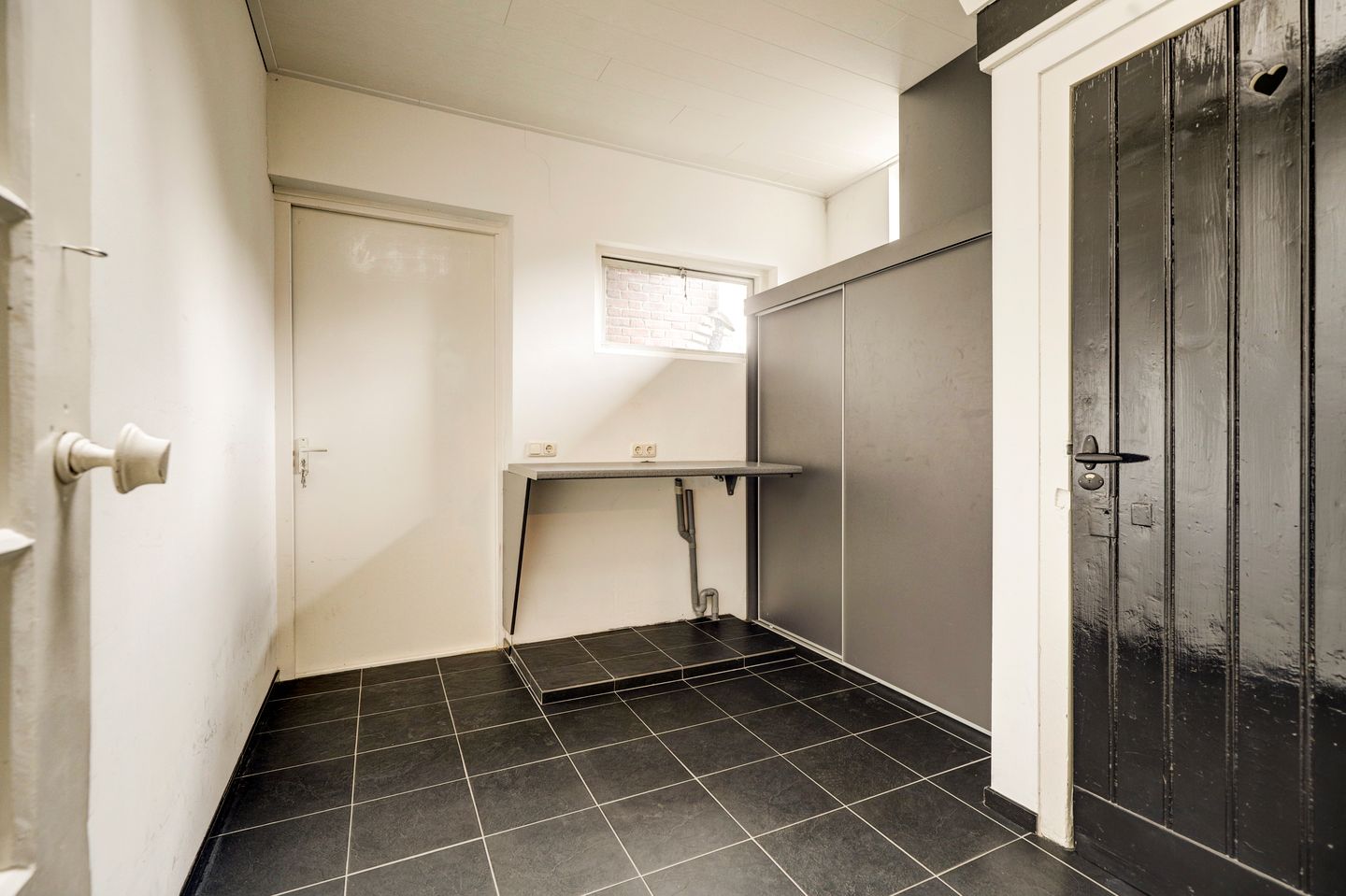 Characterful 1929 terraced home in Venray Centre — 14