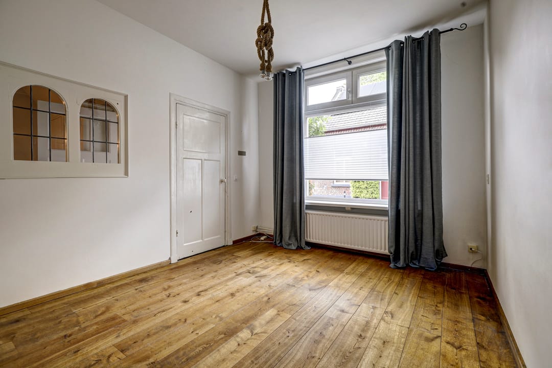 Characterful 1929 terraced home in Venray Centre — 8