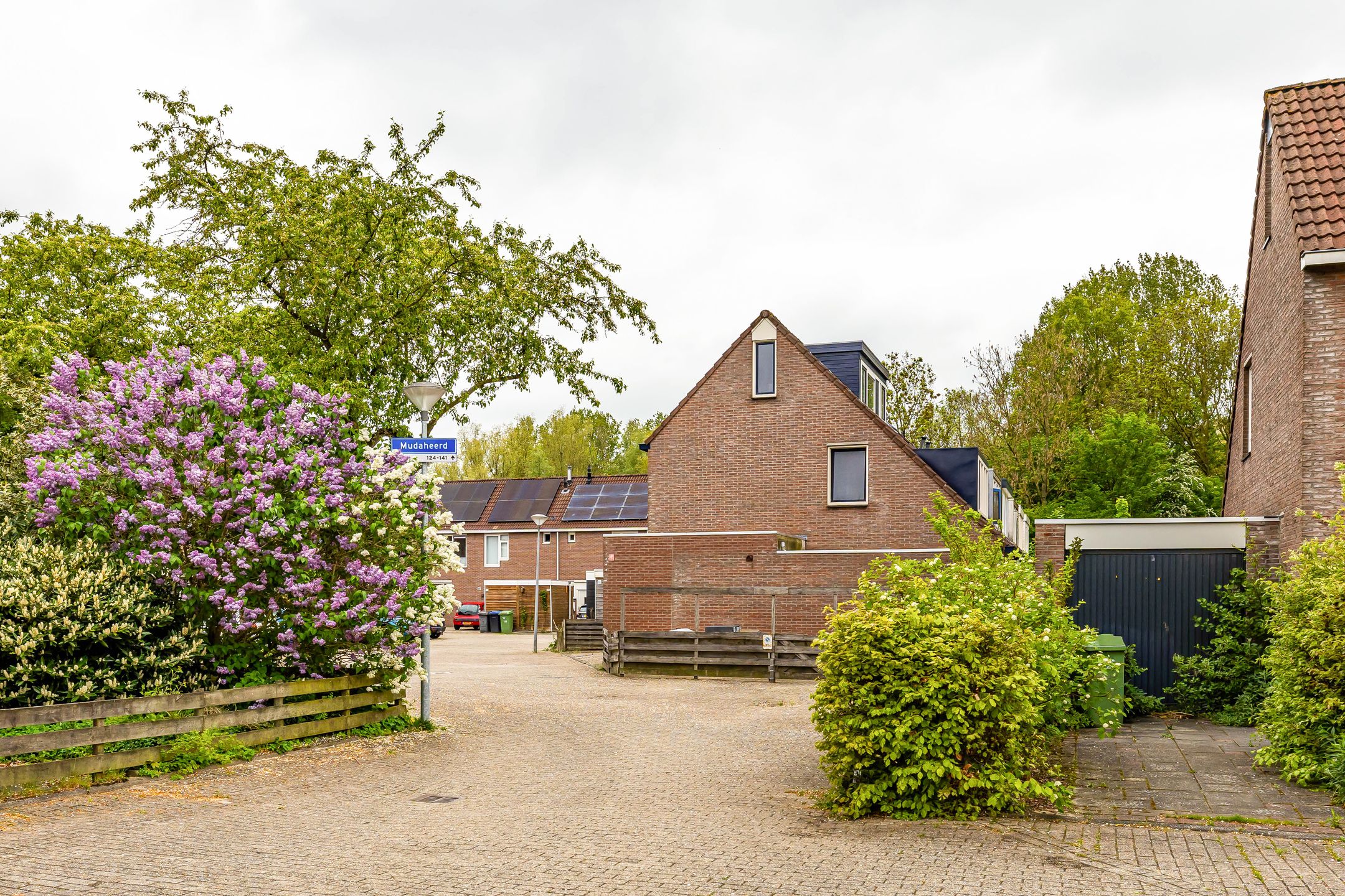 Photo 36 of Mudaheerd 128