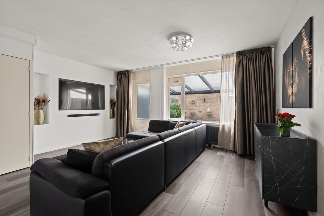 Photo 11 of Leeuwerikstraat 20