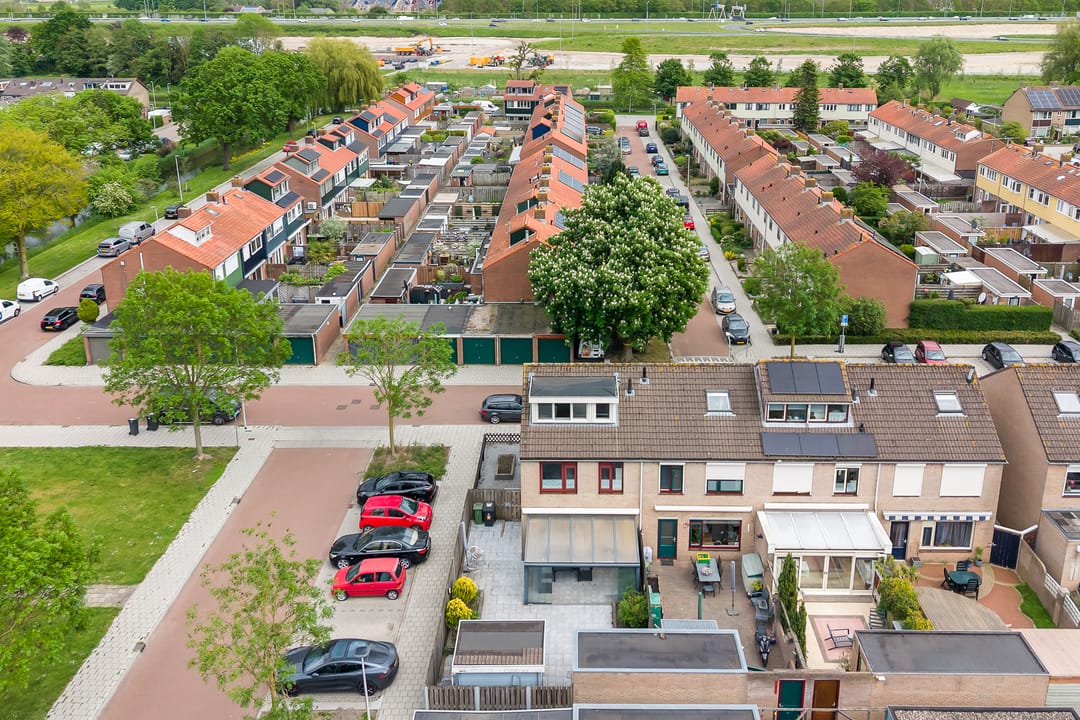 Photo 56 of Leeuwerikstraat 20