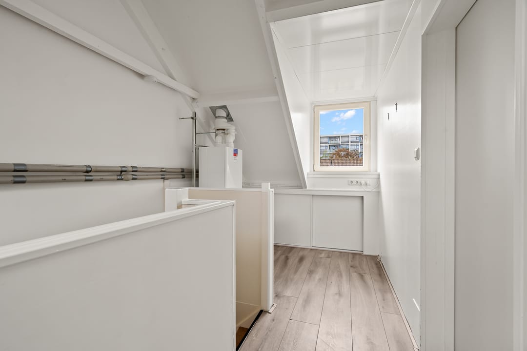 Photo 46 of Leeuwerikstraat 20
