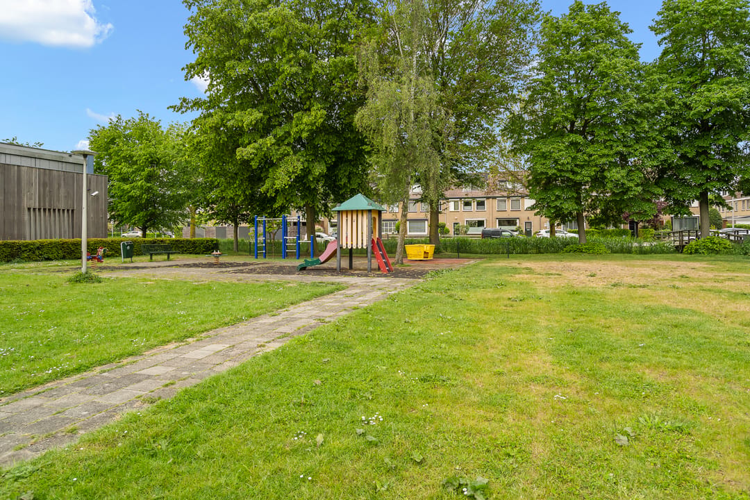 Photo 52 of Leeuwerikstraat 20