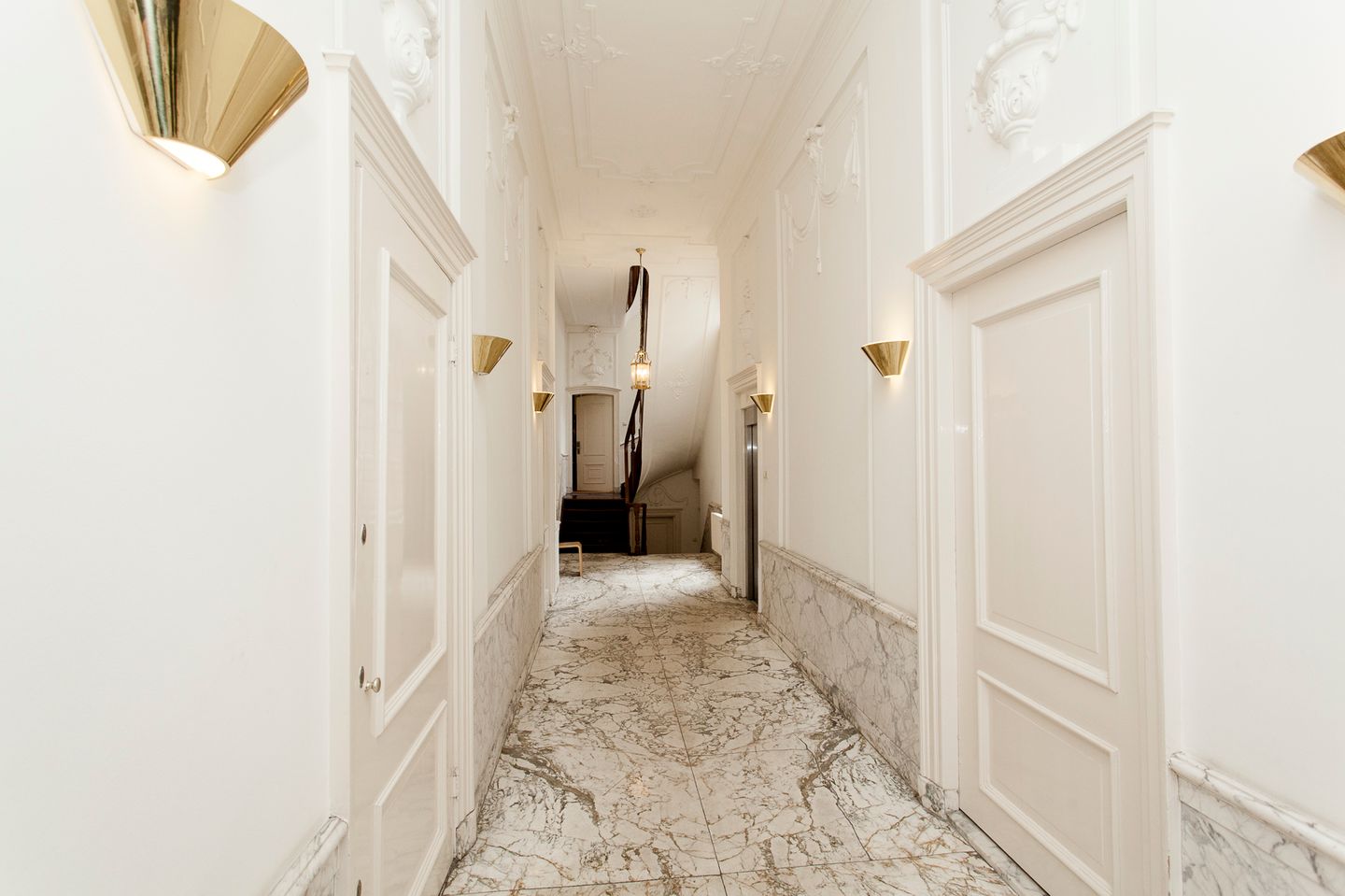 View photo 2 of Keizersgracht 241