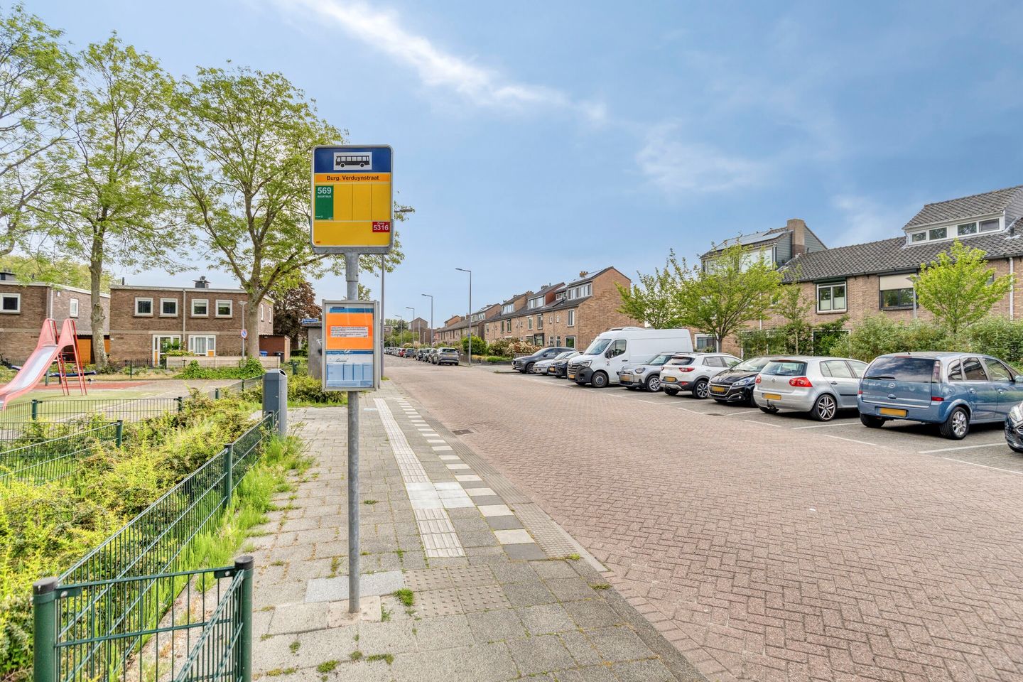 Turn-key family home with 10 solar panels and sunny west-facing garden in Pernis — 35