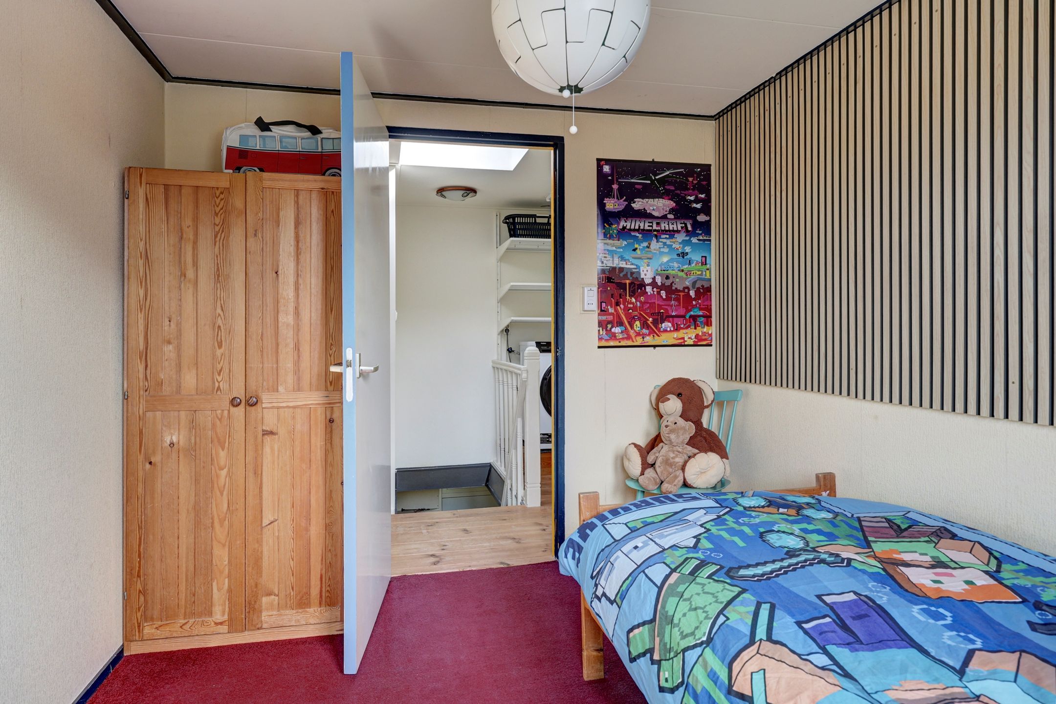 Characteristic terraced house near Hoorn city center and train station — 30