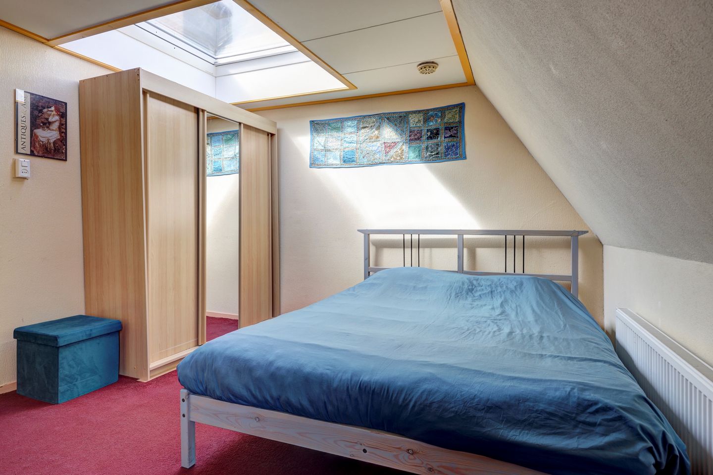 Characteristic terraced house near Hoorn city center and train station — 25