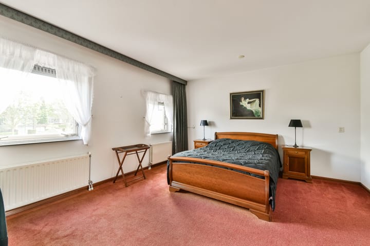 Foto 4 van Meranti 183
