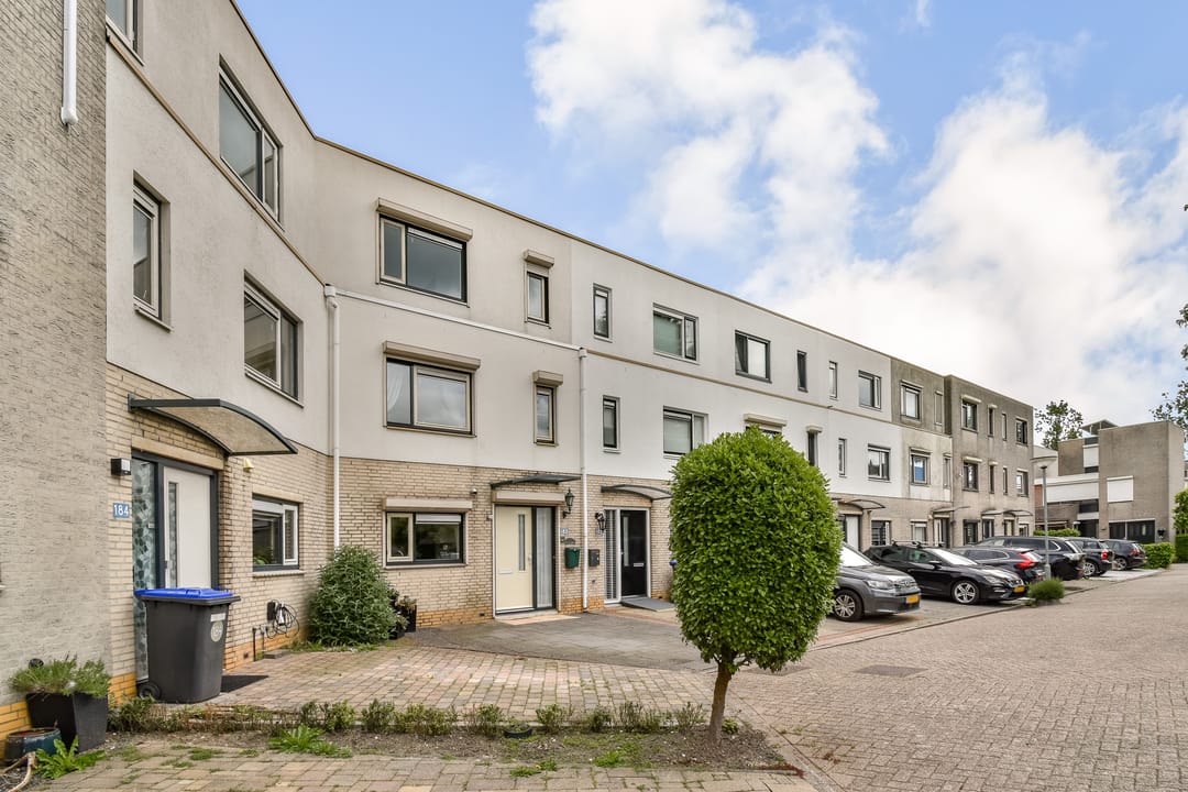 Foto 8 van Meranti 183