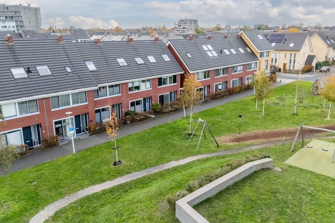Photo 67 of Guus Vleugelplantsoen 23